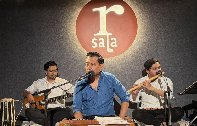 प्रेमभावदेखि राष्ट्रभावसम्म समेटिएको विधान श्रेष्ठको पलेँटी