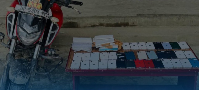 भन्सार छलेर ल्याइएका ३५ थान आईफोनसहित एक जना पक्राउ