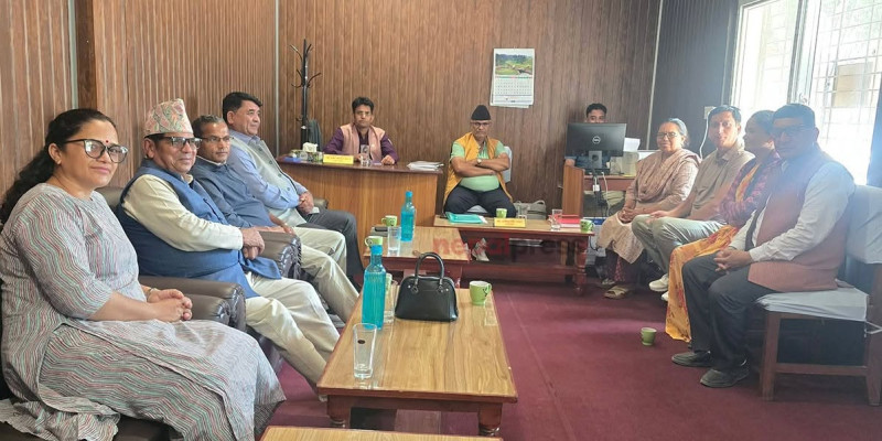 सुदूरपश्चिममा एमालेको ‘डबल गेम’ : मन्त्रीको कुर्सी पनि नछाड्ने, आफ्नै बजेट पनि नमान्ने