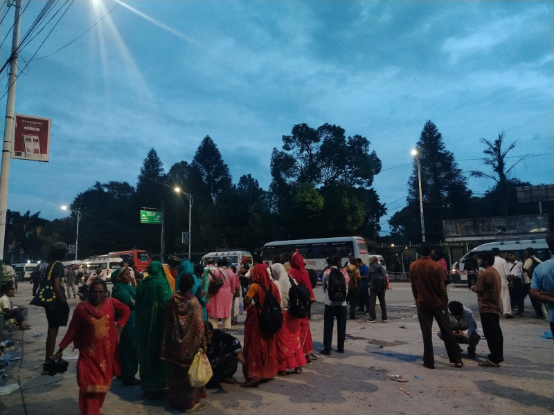 बास नपाएपछि लघुवित्तपीडित सडकमै रात बिताउन बाध्य
