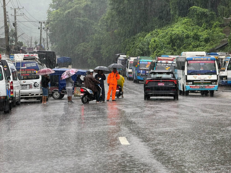पहिरो पन्छाएपछि बुटवल–पाल्पा सडकखण्ड सञ्चालनमा