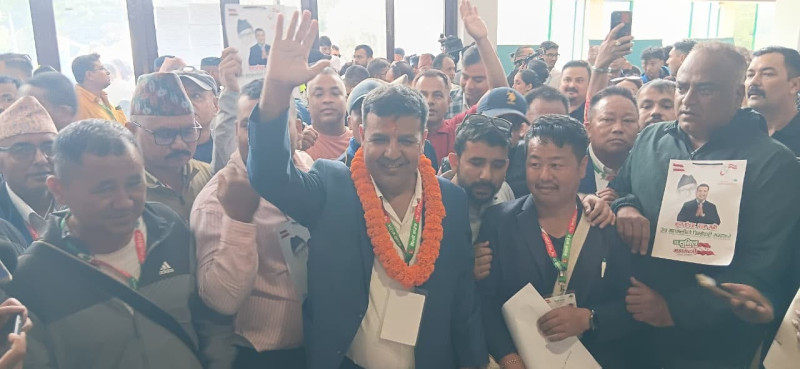 कांग्रेस महामन्त्रीमा सुनील शर्माको उम्मेदवारी दर्ता