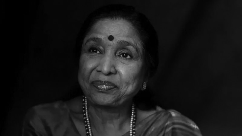 'गैरीखेतको शिरै हान्योदेखि मोहनी लाग्ला हैसम्म, यी हुन् आशा भोसलेका चर्चित नेपाली गीत
