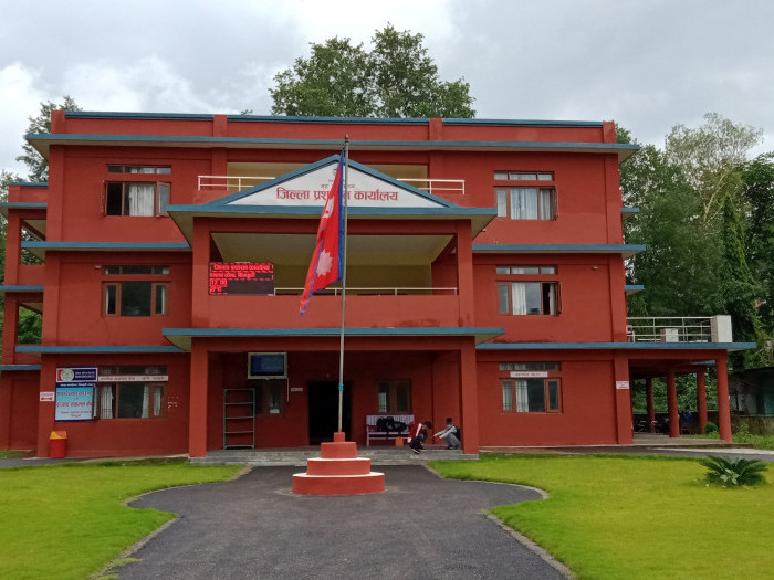 सिन्धुली प्रशासनद्वारा बिहान ७ देखि साँझ ७ बजेसम्म सेवा
