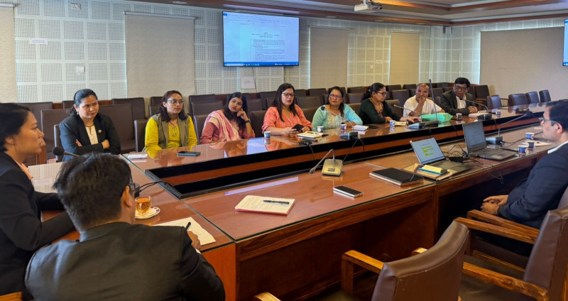 छात्राहरूलाई वितरण गरिने स्यानिटरी प्याडसम्बन्धी कानुन संशोधन गर्दै शिक्षा मन्त्रालय