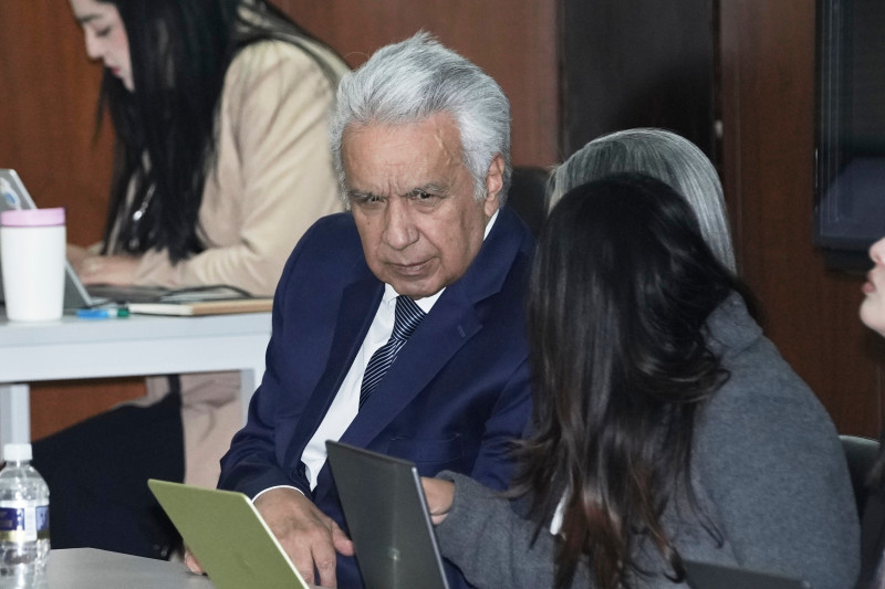 भ्रष्टाचारको अभियोगमा इक्वेडरका पूर्वराष्ट्रपति मोरेनोलाई पाँच वर्षको जेल सजाय