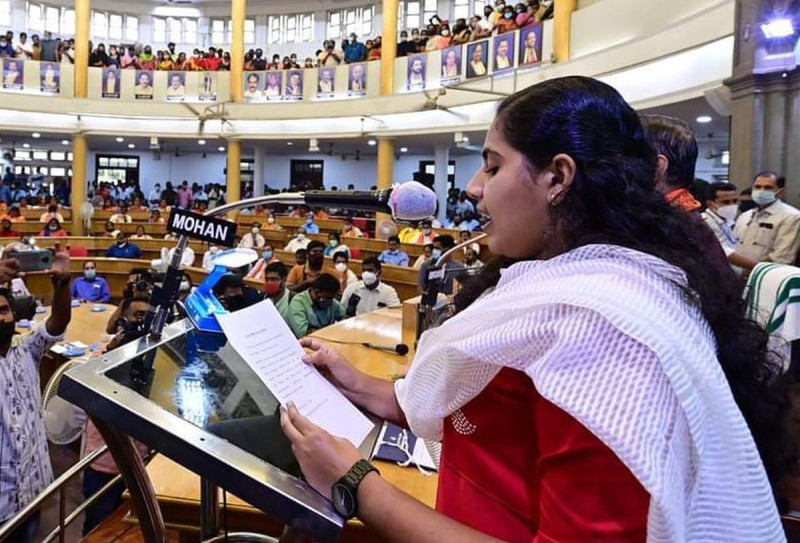 २१ वर्षकी भारतीय कम्युनिस्ट पार्टीकी मेयरबाट प्रभावित थिए माम्दानी: के भनेका थिए ?