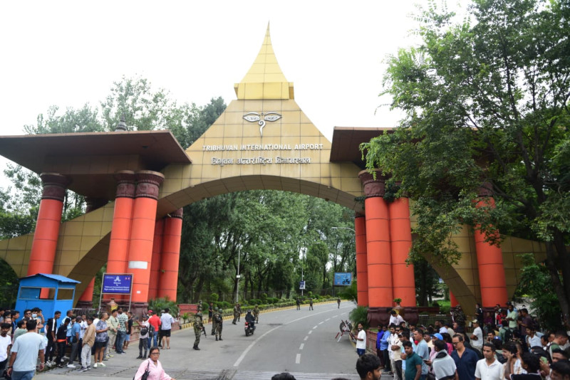 ‘लाइटिङ’ प्रणालीमा समस्या आउँदा हवाई उडान प्रभावित