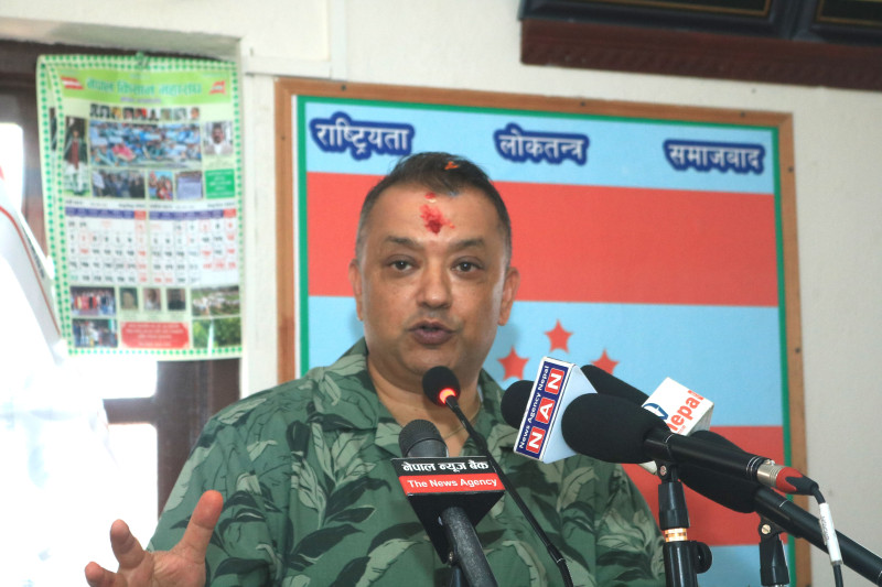 व्यक्तिको गल्ती पार्टीले जिम्मा लिँदैन : गगन थापा