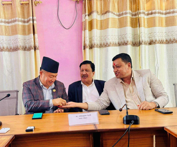 दलको नेताबारे निर्णय लिन कांग्रेस बागमतीको संसदीय दलको बैठक सुरु