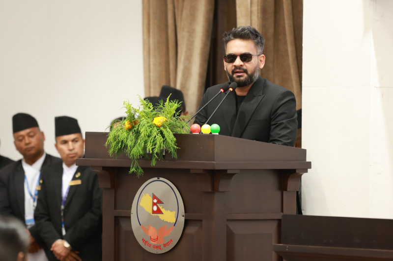 'प्रधानमन्त्रीको अभिव्यक्ति रेकर्डबाट मेटियोस्'