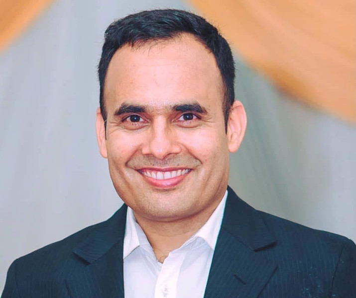 सिंहदरबारभित्र गुणस्तरीय इन्टरनेट सेवा सुनिश्चित गर्न सञ्चारमन्त्री तिमिल्सिनाको निर्देशन
