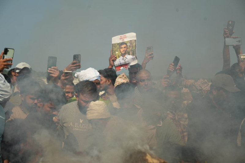 गाजामा मारिए, महाकालीमा बिलाए