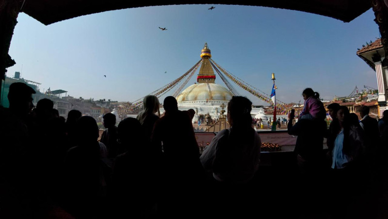 बुद्ध जयन्ती : बौद्ध र स्वयम्भूमा श्रद्धालुको घुइँचो