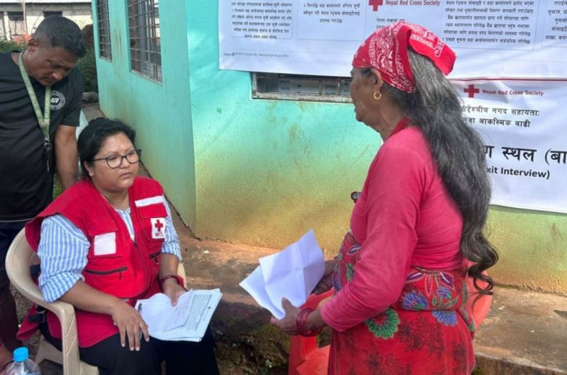 बिदुरका बाढीप्रभावितका लागि रेडक्रसको बहुद्धेश्यीय नगद सहायता कार्यक्रम