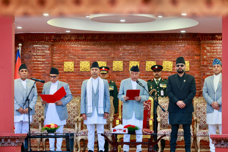 नवनियुक्त प्रधानन्यायाधीश शर्माले लिए शपथ [तस्वीरहरू]