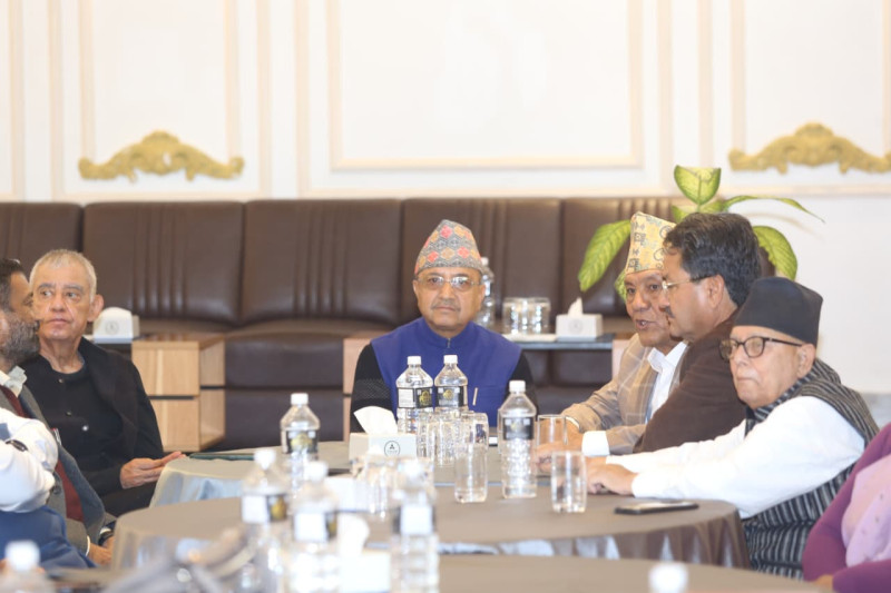 पूर्णबहादुरले बोलाए कांग्रेस १४औँ महाधिवशेनका केन्द्रीय सदस्यको बैठक