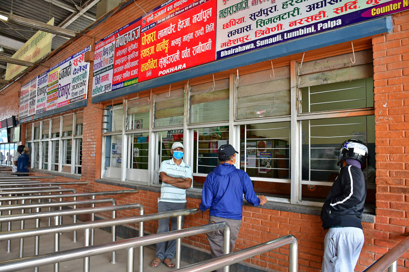 दसैँको टीका नजिकियो : अग्रिम टिकट बुकिङ अन्योल, नयाँ नोटको छैन टुंगो