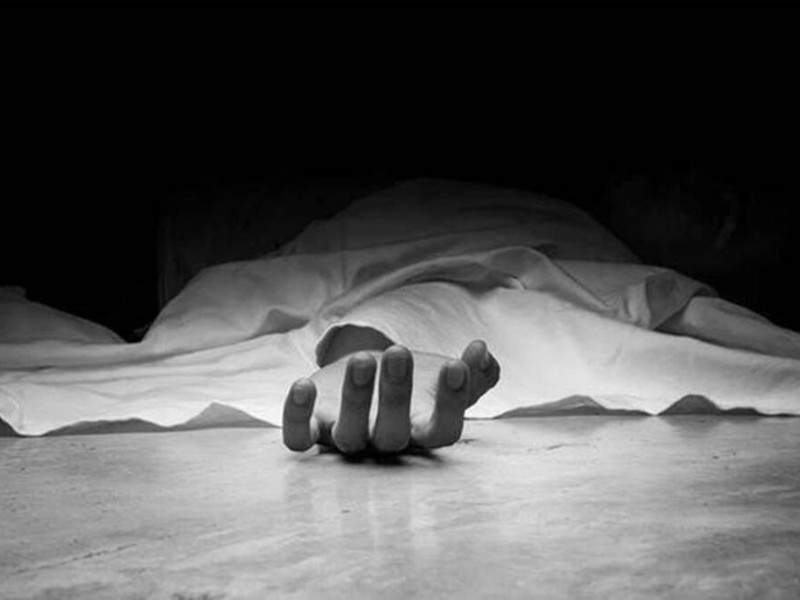 सुतेकै ठाउँमा मृत भेटिए मतदान अधिकृत