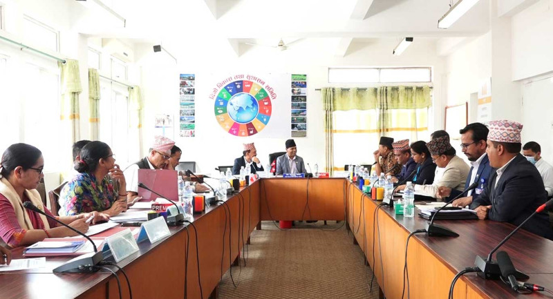 सरकारलाई संसदीय समितिको निर्देशन- स्वास्थ्य बीमा कार्यक्रमका समस्या समाधान गर्नू