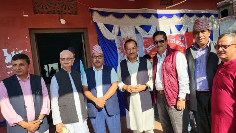 एमाले मकवानपुरकाे कार्यालयमा कमल थापाकाे 'इन्ट्री'