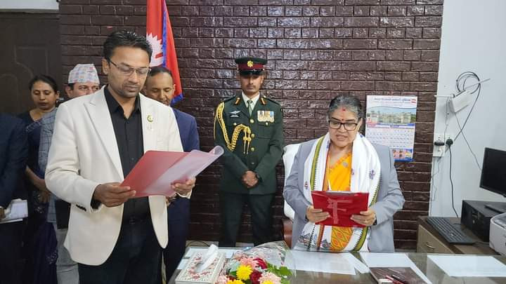 मधेश प्रदेशमा एमालेका एक जना मात्र मन्त्रीले लिए शपथ, पार्टीमा विवाद