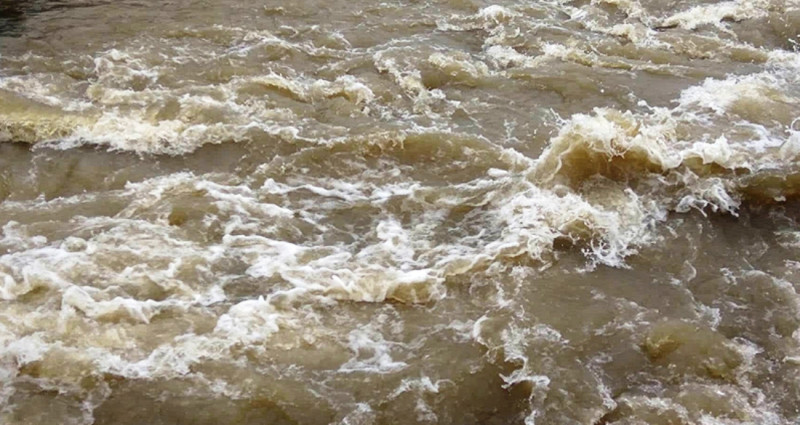 भारी वर्षाबिना कसरी आयो भोटेकोसीमा बाढी ?