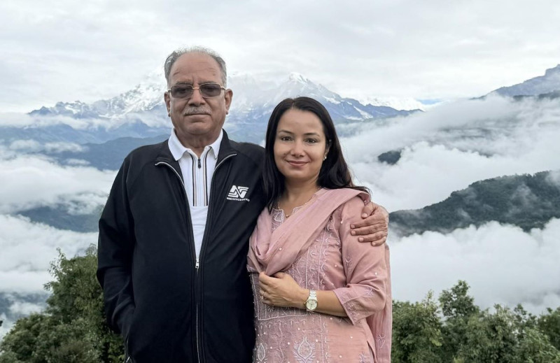 गंगा दाहालले दिइन् प्रचण्ड सचिवालयबाट राजीनामा