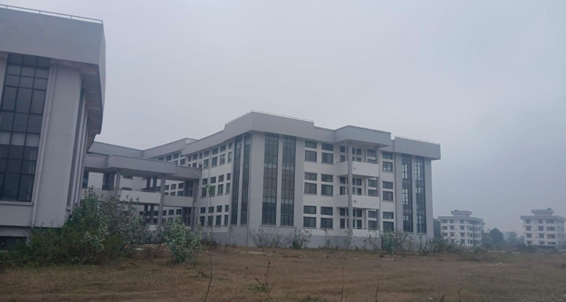 प्रयोगविहीन हुँदा जीर्ण बन्दै गेटाका आलिसान भवन, भोगाधिकारमै उल्झन
