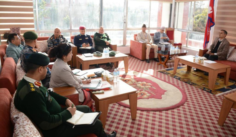 निर्वाचनको सुरक्षा व्यवस्था चुस्त बनाउन गृहमन्त्रीको निर्देशन