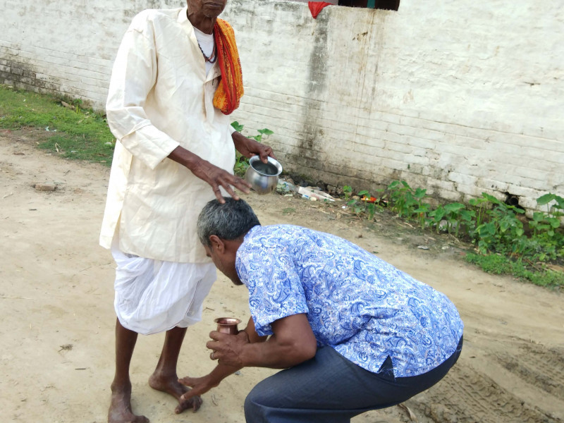 तराईमा आज जुडशीतल पर्व : आशीर्वाद लिँदै गाउँगाउँमा डुल्छन्, चुल्होलाई एक रात आराम दिन्छन्