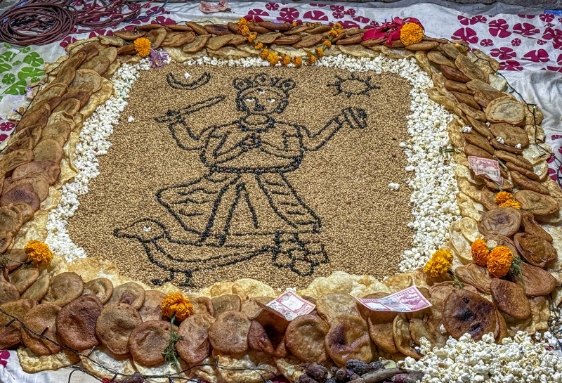 भक्तपुरमा सकिमना पुन्ही पर्वको रौनक (तस्वीरहरू)