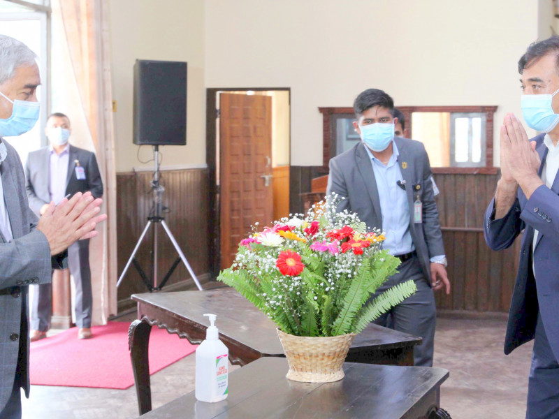 प्रधानमन्त्री देउवालाई चेम्बरको सुझाव- निजीक्षेत्रको आत्मबल बढाउने गरी काम गर्नुस्