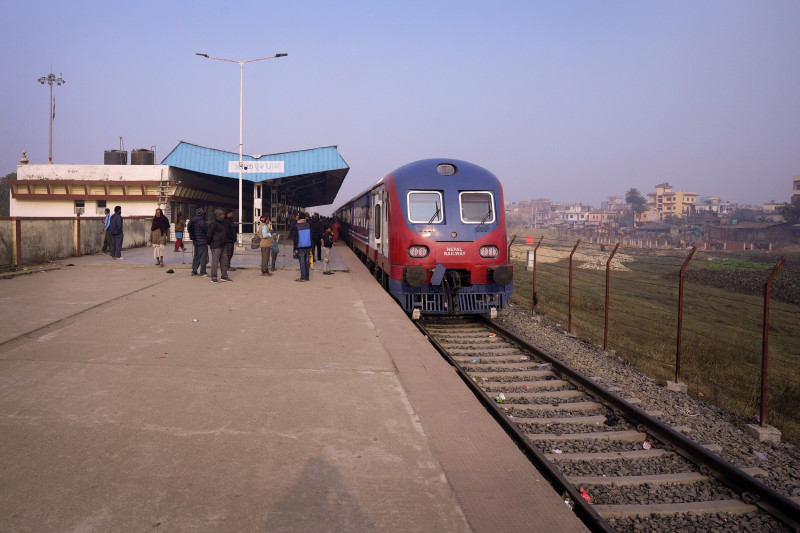 मुआब्जा विवादले रेल्वेको बर्दिबास–भँगहा खण्डको काम ठप्प