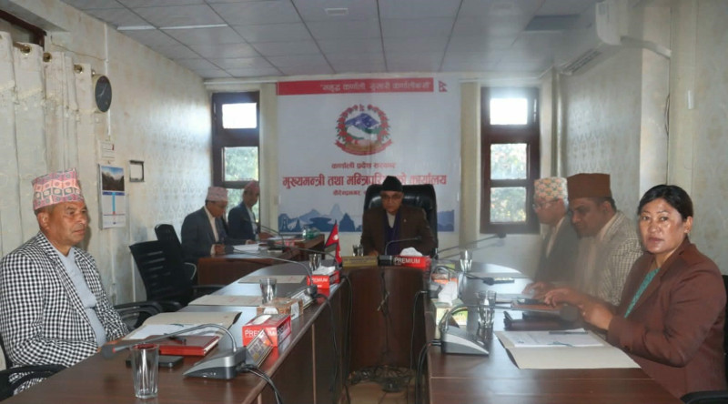 प्रादेशिक अस्पताल नभएका संघीय निर्वाचन क्षेत्रमा स्वास्थ्य सेवा सुदृढीकरण गर्दै कर्णाली सरकार