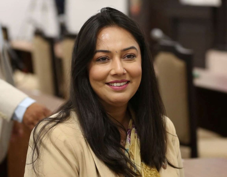 सरकारलाई खुश्बु ओलीको प्रश्न– खोला किनारमा बस्ने गरिबको जीवन हुन्छ कि हुँदैन ?