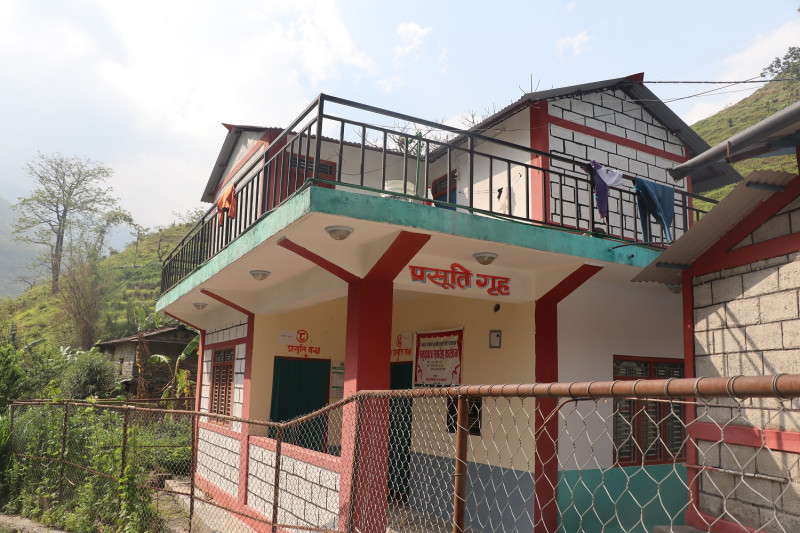 निलगिरिखोला जलविद्युत आयोजनाको आर्थिक सहयाेगमा प्रसूति गृह निर्माण