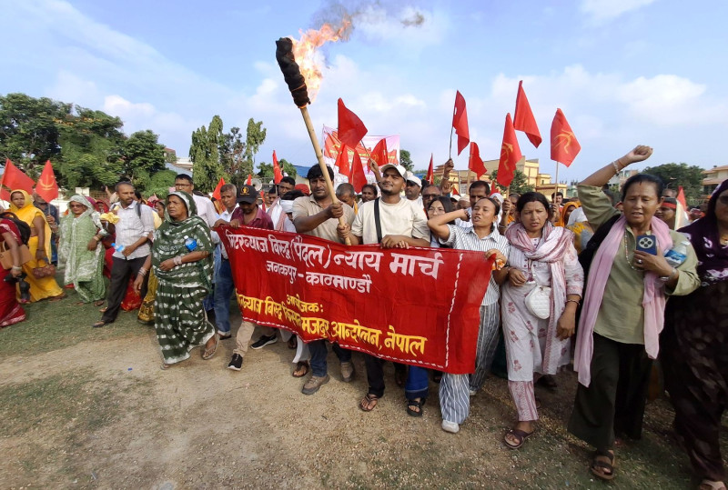 बालेनलाई वाचा सम्झाउन फेरि सडकमा उत्रिएका मिटरब्याजपीडित