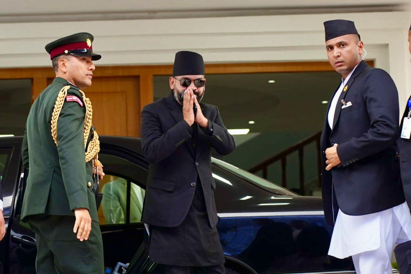 सरकारले ०४८ यताका उच्चपदस्थ अधिकारीको सम्पत्ति छानबिन गर्न १५ दिनभित्र समिति गठन गर्ने