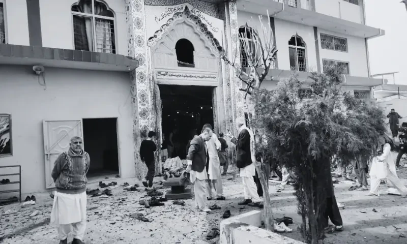 पाकिस्तानकाे शिया मस्जिदमा विस्फोट, ३१ जनाको मृत्यु, १६९ जना घाइते