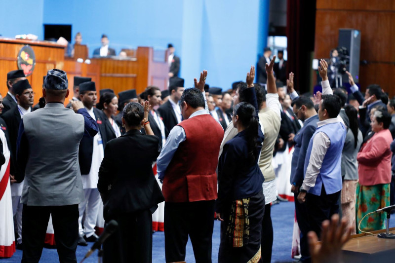 पूर्णबहादुरले लाइन मिलाएपछि रास्वपालाई धोका, अनि जबर्जस्ती खुल्यो संसद
