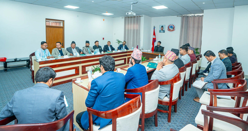 गण्डकी प्रदेशका सांसदसँग प्रधानमन्त्री शाहकाे छलफल