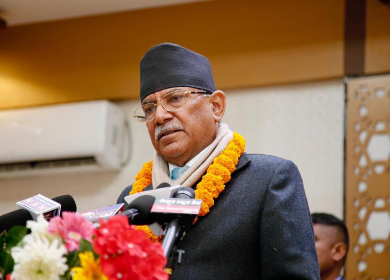 गजुरेलले बागी उठाएपछि तनावमा प्रचण्ड, हेलिकोप्टर चढेर पुगे सिन्धुली