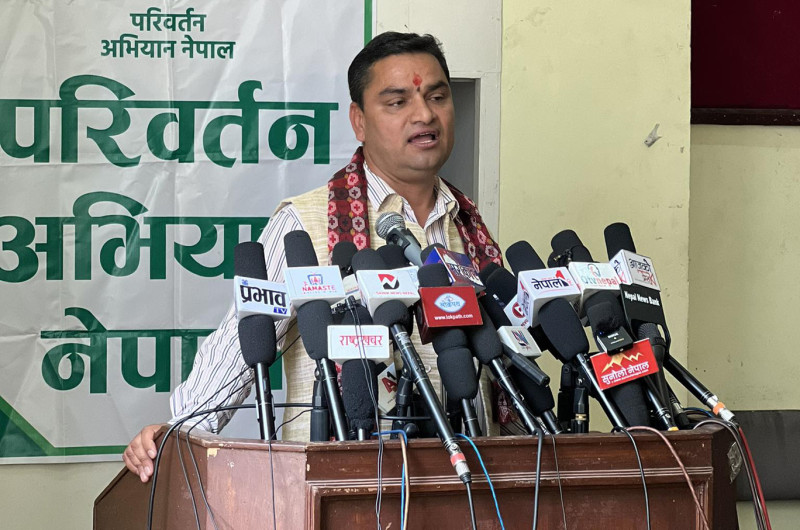 प्रदीप पौडेल भन्छन्- दलका नेतृत्व मठाधीश बनेकाले लोकतन्त्रमाथि टीकाटिप्पणी भयो