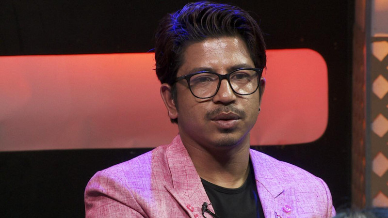सामाजिक सञ्जालमा किन निसानामा परे प्रकाश सपुत ?