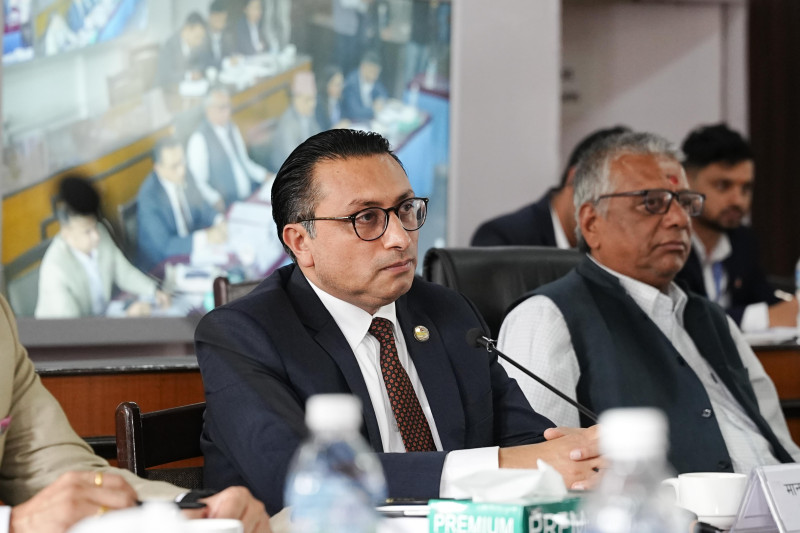 विधेयकमा एउटा पनि पूर्णविराम र कमा परिवर्तन भएको छ भने म कठघरामा उभिन तयार छु : अर्थमन्त्री वाग्ले