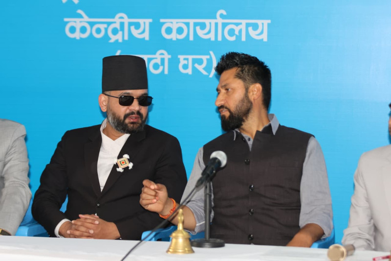रास्वपा केन्द्रीय समितिको अन्तिम बैठक भाेलि चितवनमा बस्दै