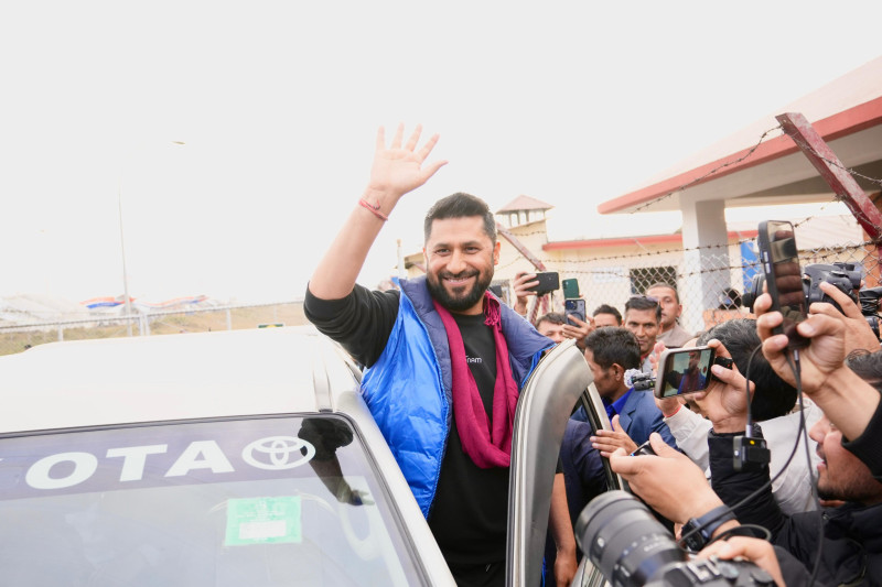 रवि पनि पुगे काठमाडौं अदालत