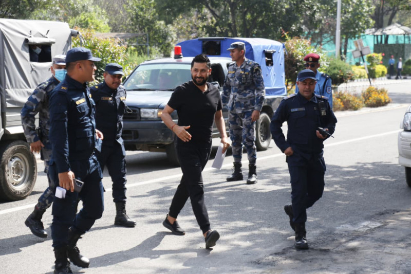 बयानका लागि रवि लामिछानेलाई सिंहदरबार ल्याइयो