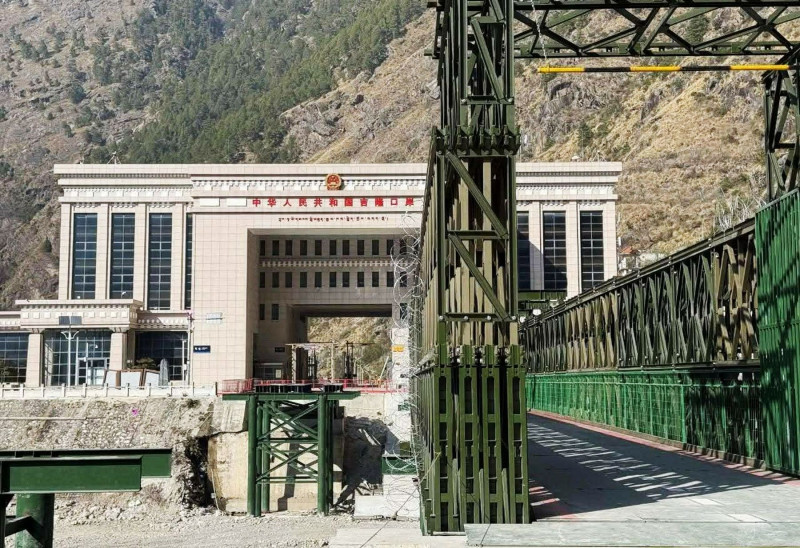 आजदेखि सञ्चालनमा आयो नेपाल-चीन जोड्‌ने रसुवा नाका